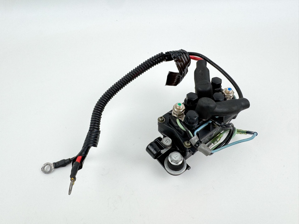 2001 Yamaha 40 HP 4 Stroke Outboard Trim Tilt Relay 6H1-81950-00-00 OEM