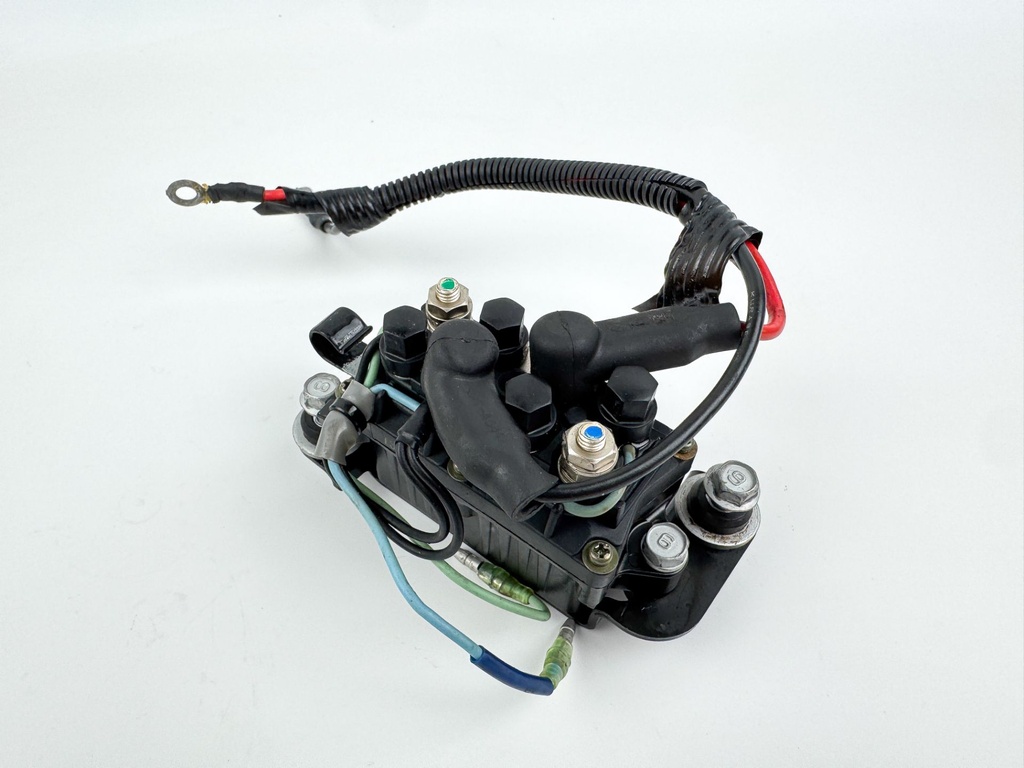 2001 Yamaha 40 HP 4 Stroke Outboard Trim Tilt Relay 6H1-81950-00-00 OEM