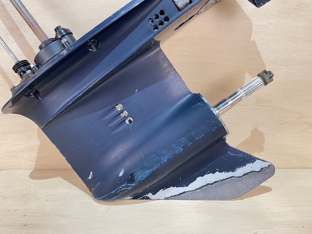 Evinrude Etec 40HP - 60HP Lower Unit Gearcase 20" Shaft Blue 5009330 5006558