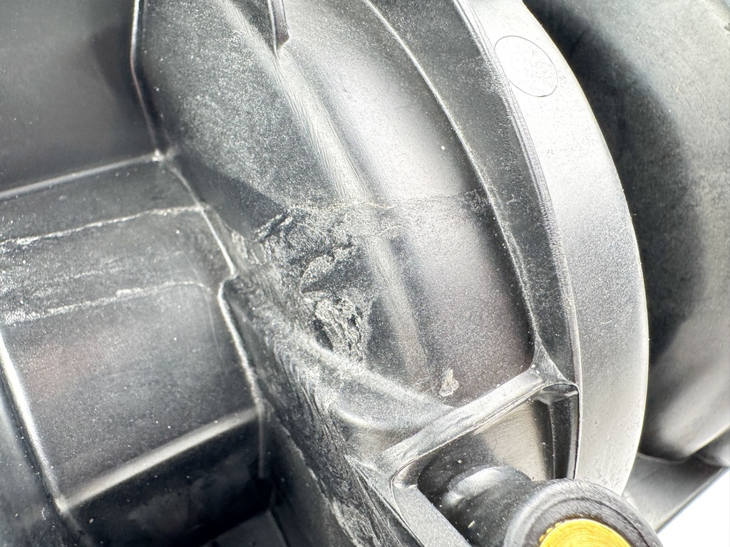 2014 Mercury 300 HP 4 Stroke Outboard Intercooler IAFM 8M0092408 OEM