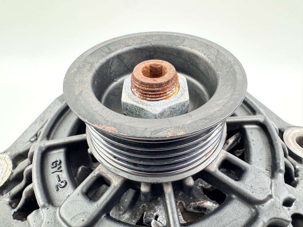 2014 Mercury 300 HP 4 Stroke Outboard Alternator 892940T01 OEM