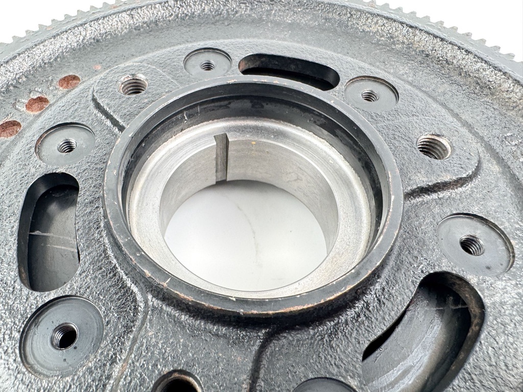 2014 Mercury 300 HP 4 Stroke Outboard Flywheel 888983T03 OEM