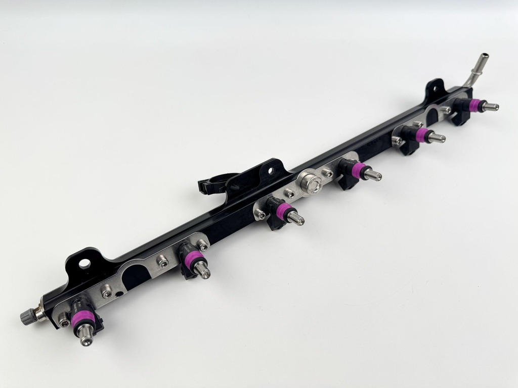 2014 Mercury 300 HP 4 Stroke Outboard Fuel Injector Set W/ Rail 8M0041571 OEM