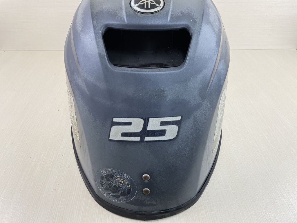2010 Yamaha 25HP 4 Stroke Outboard Top Cowling Cover 6BP-42610-10-00  