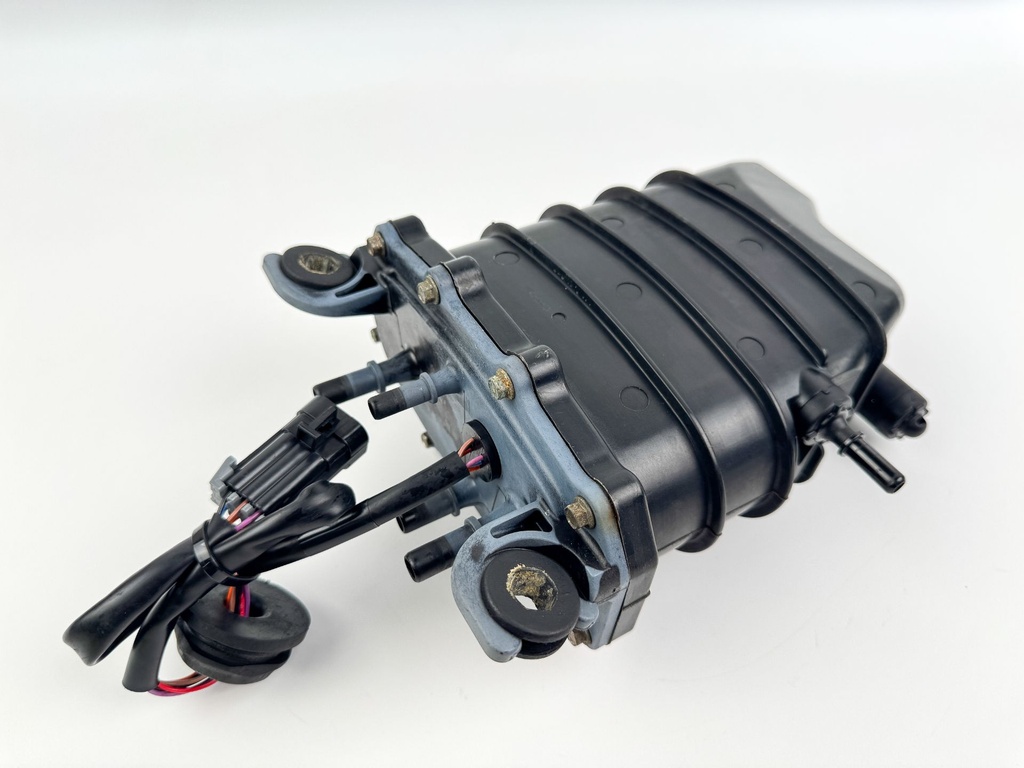 2014 Mercury 300 HP 4 Stroke Outboard FSM Fuel Supply Module 880596T10 OEM