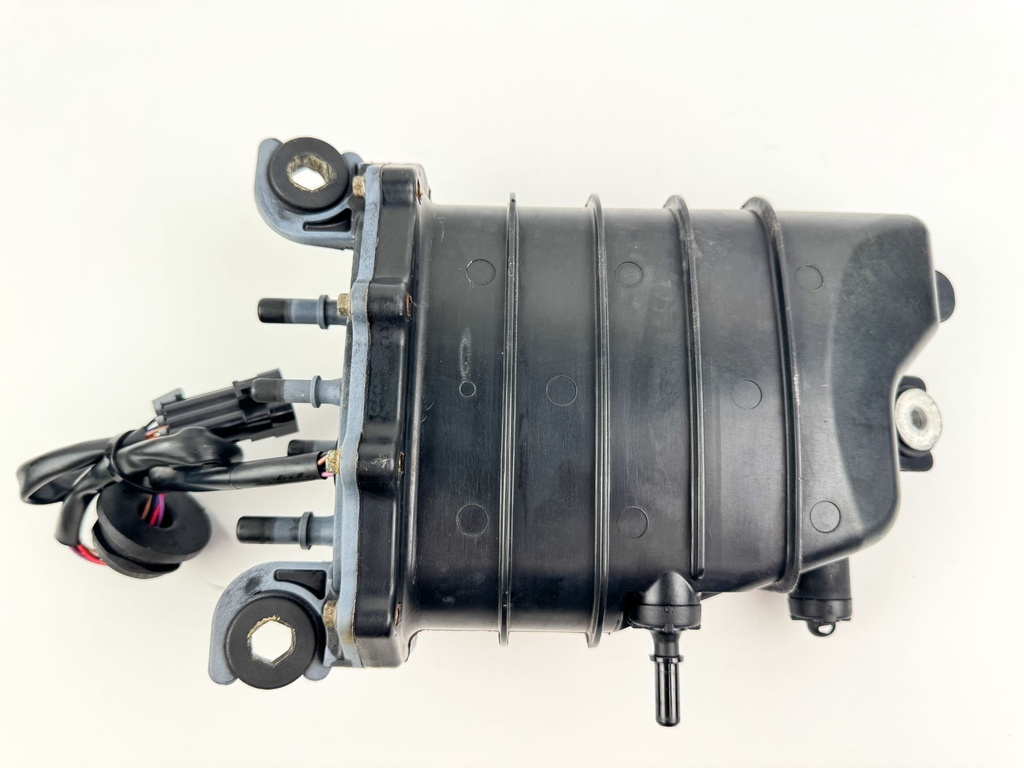 2014 Mercury 300 HP 4 Stroke Outboard FSM Fuel Supply Module 880596T10 OEM