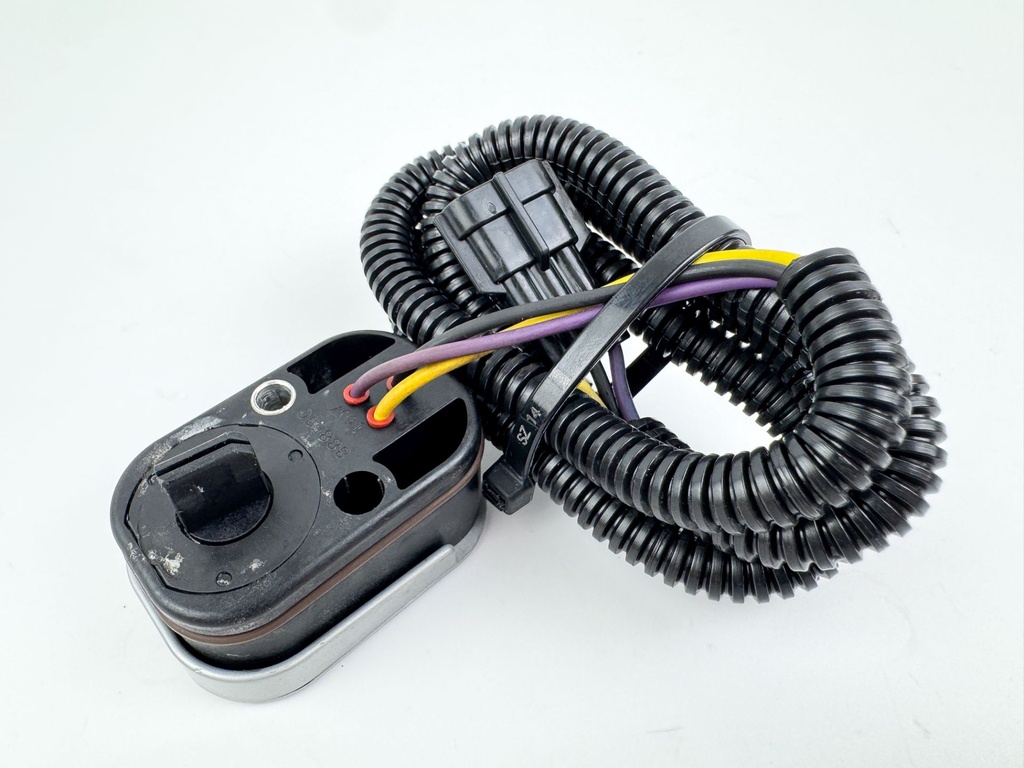 2014 Mercury 300 HP 4 Stroke Outboard Trim Sender Unit Sensor 888590002 OEM