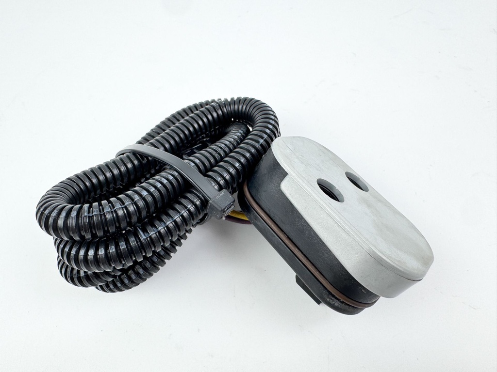 2014 Mercury 300 HP 4 Stroke Outboard Trim Sender Unit Sensor 888590002 OEM