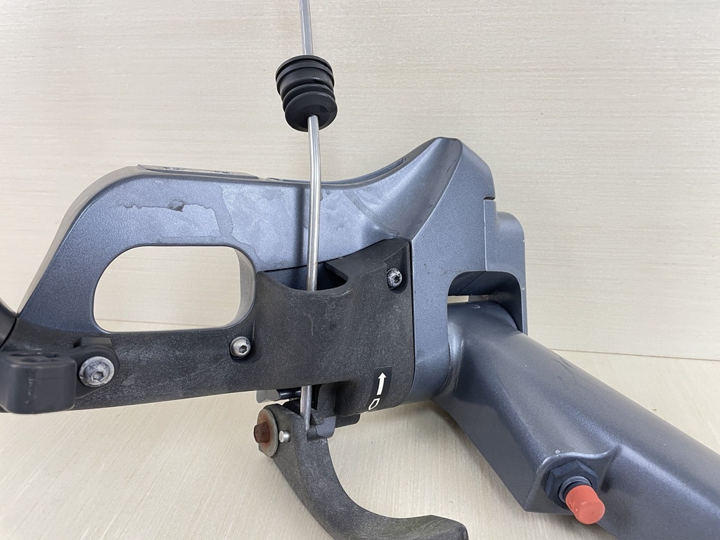 2010 Yamaha 25HP 4 Stroke Outboard Tiller Handle Steering Setup 6BP-W0084-00-4D  