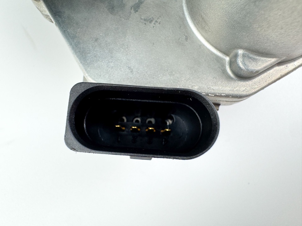 2014 Mercury 300 HP 4 Stroke Outboard Electronic Boost Valve 884408A07 OEM