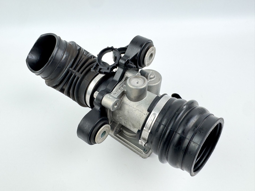 2014 Mercury 300 HP 4 Stroke Outboard Electronic Boost Valve 884408A07 OEM