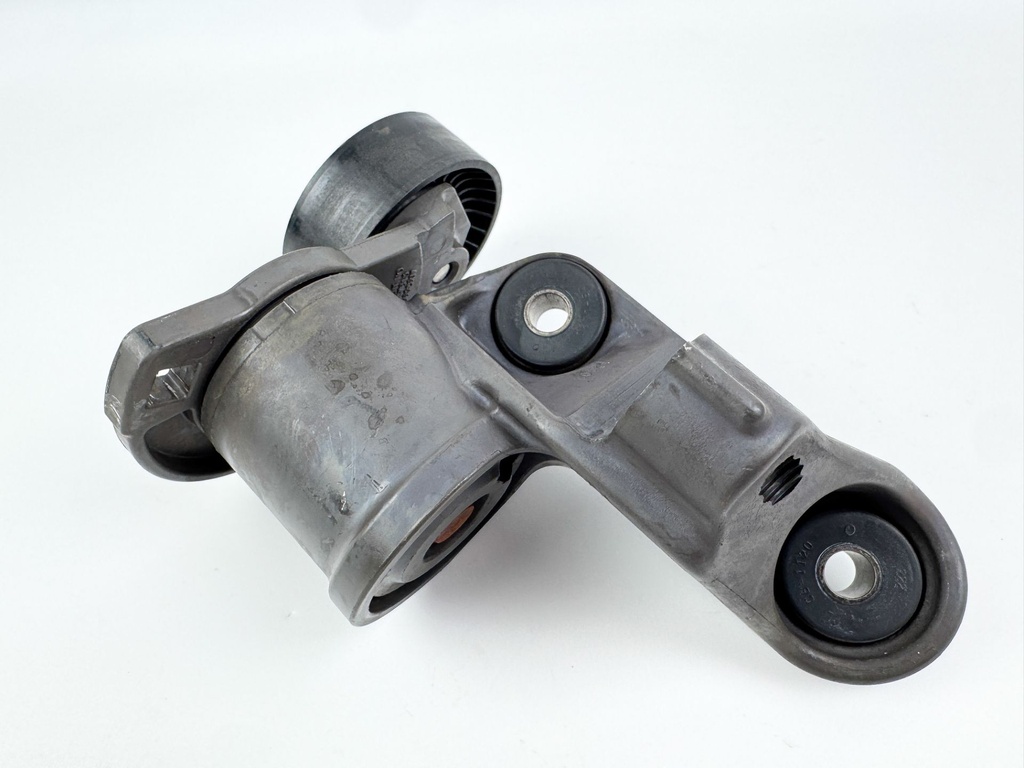 2014 Mercury 300 HP 4 Stroke Outboard Belt Tensioner 885349T05 OEM