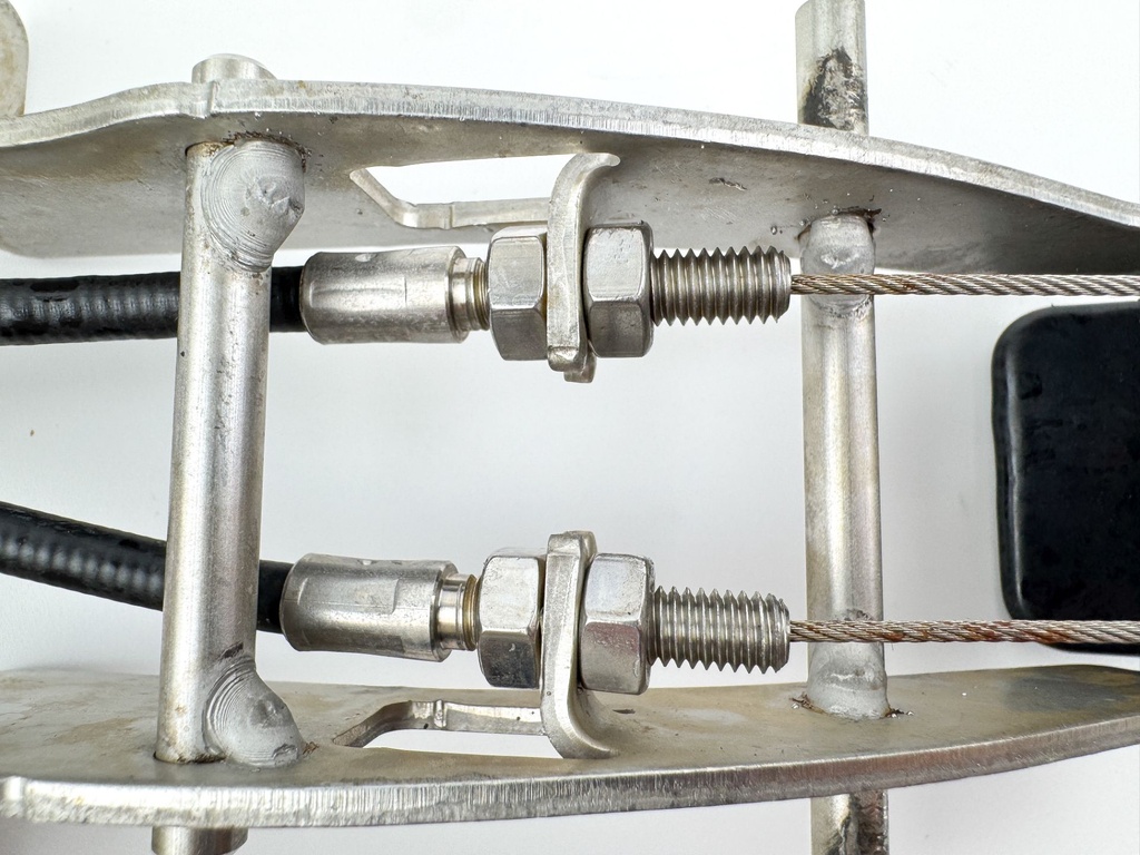 2014 Mercury 300 HP 4 Stroke Outboard Side Cowling Latch 888974A02 OEM