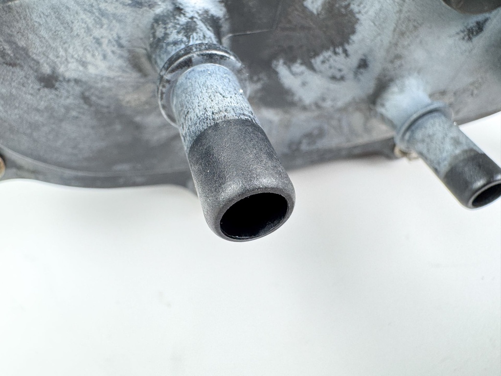 2012 Mercury 300 HP 4 Stroke Outboard FSM Fuel Supply Module 880596T10 OEM