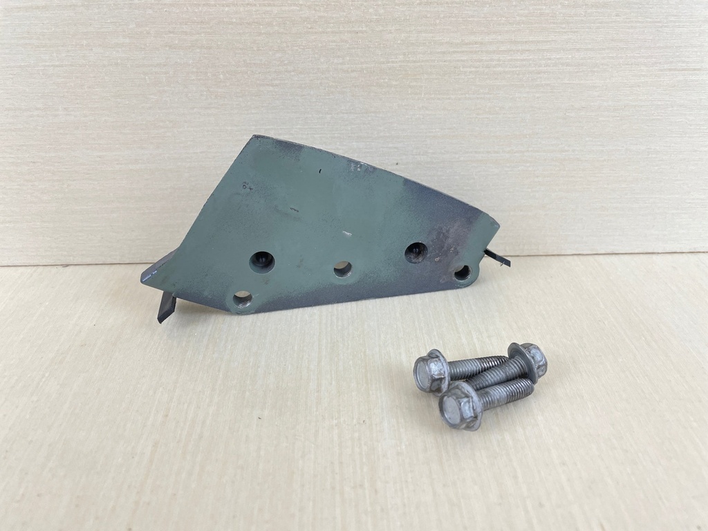 2006 Yamaha 50HP 4 Stroke Outboard Cable Cover Fitting Plate 6C5-42738-00-4D