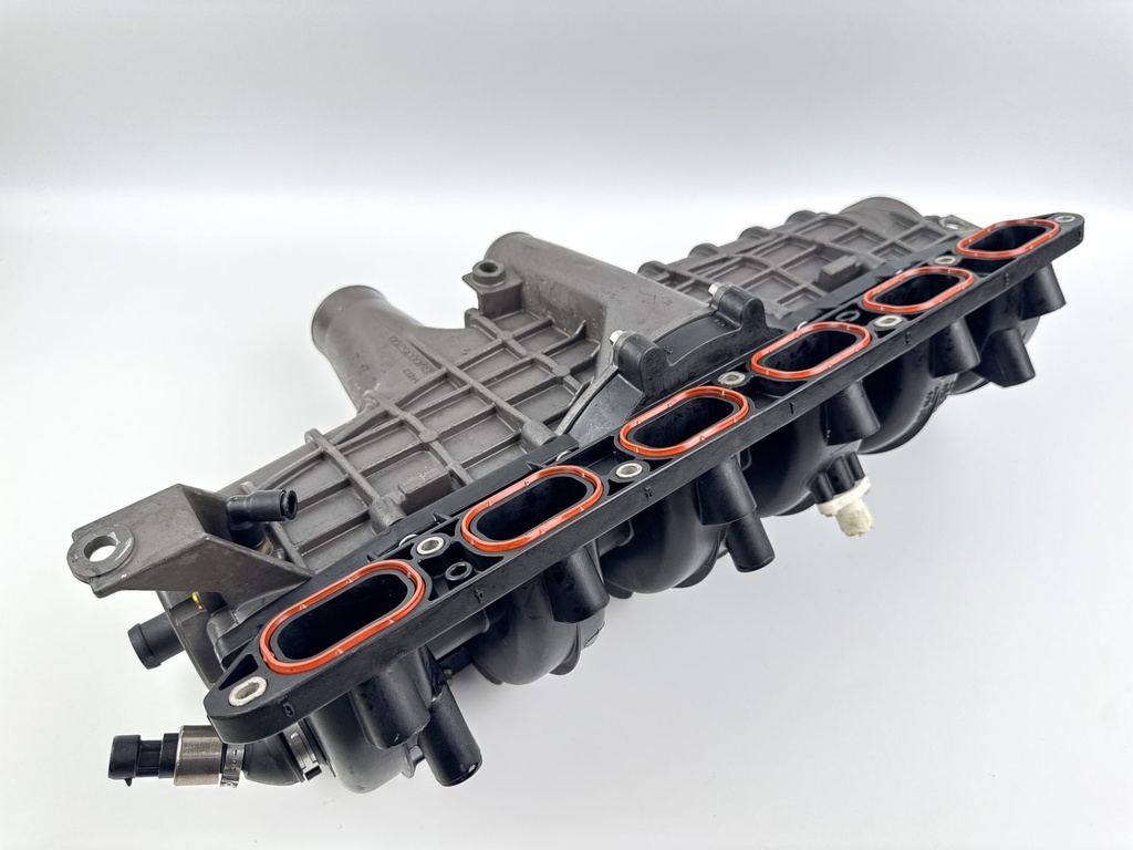 2015 Mercury 300 HP 4 Stroke Outboard Intercooler IAFM 8M0092408 OEM