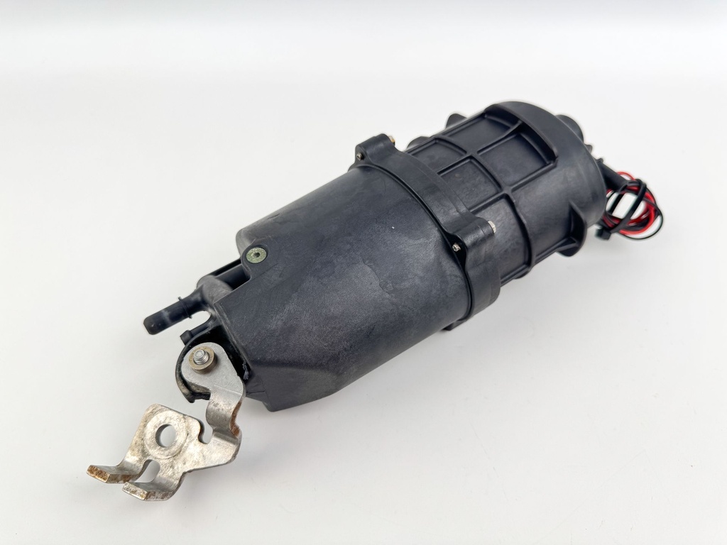 2015 Mercury 300 HP 4 Stroke Outboard FSM Fuel Supply Module 8M0102455