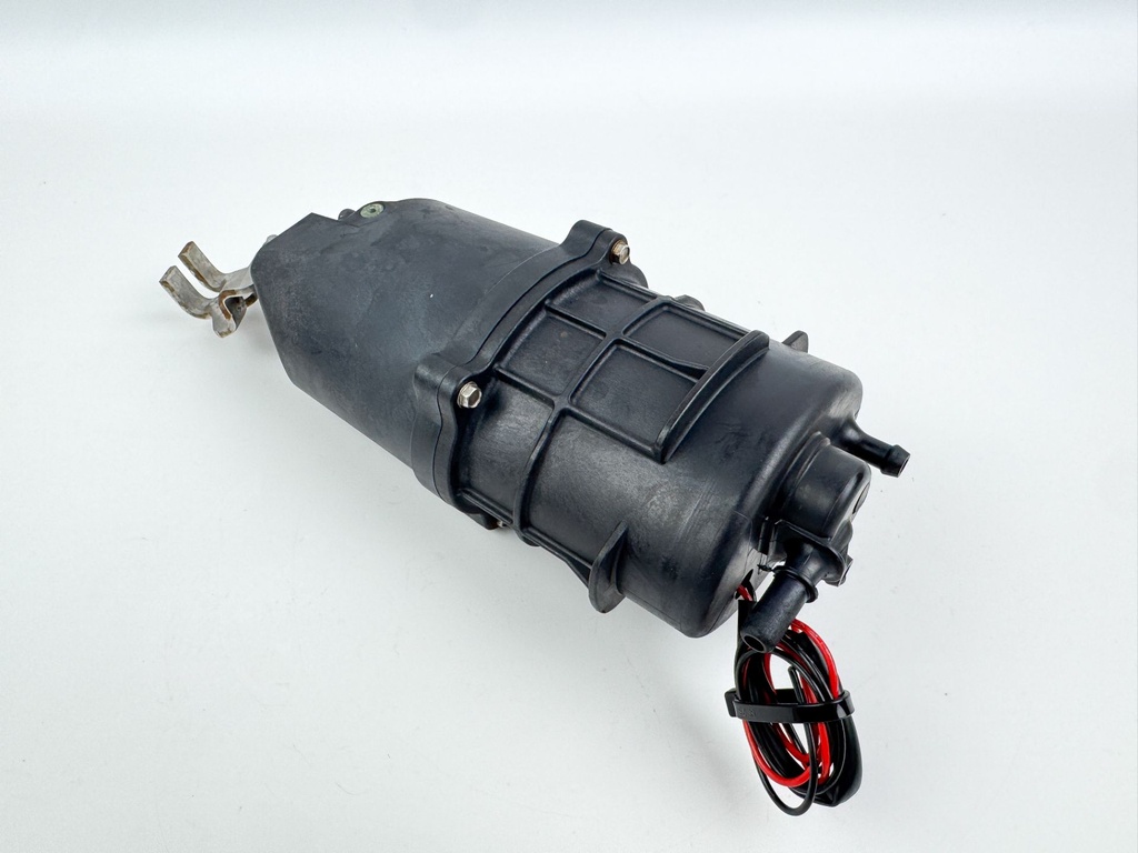 2015 Mercury 300 HP 4 Stroke Outboard FSM Fuel Supply Module 8M0102455