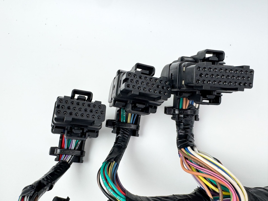 2015 Mercury 300 HP 4 Stroke Outboard Engine Wire Harness 8M0102454 OEM