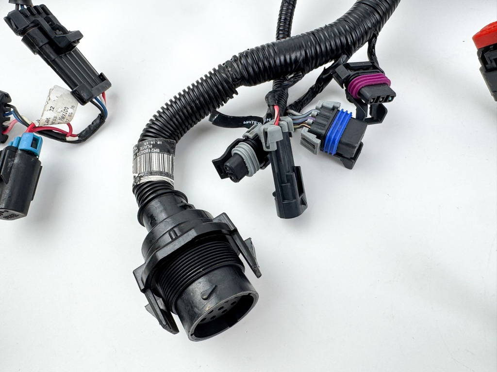 2015 Mercury 300 HP 4 Stroke Outboard Engine Wire Harness 8M0102454 OEM