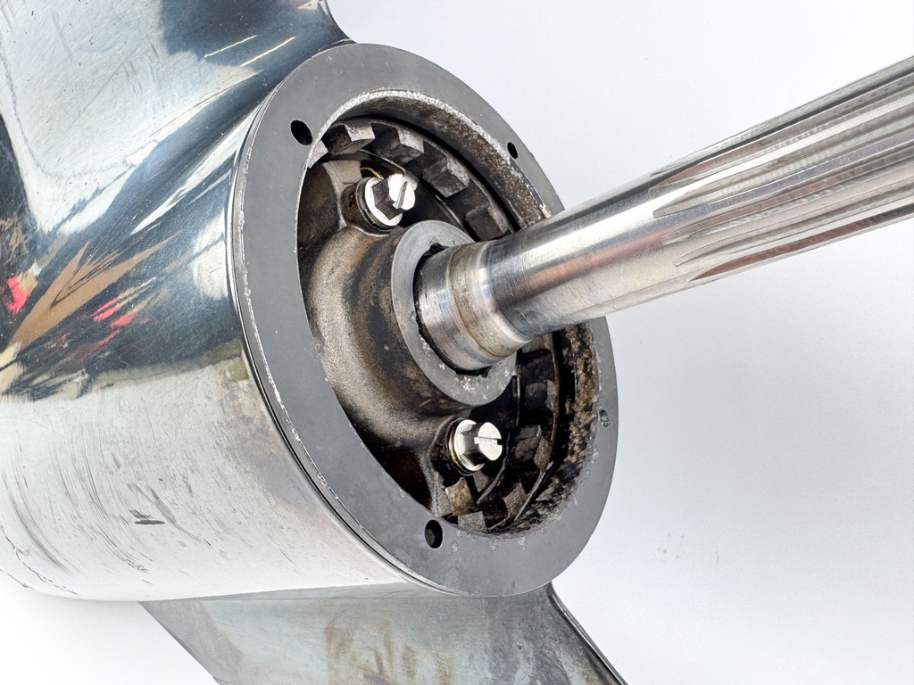 Mercury Verado 200 225 250 275 HP L6 25" XL Lower Unit Gear Case Counter LH