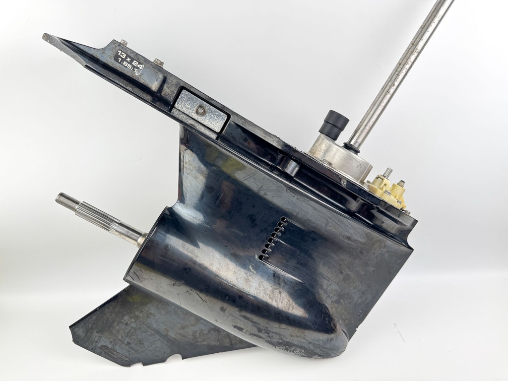 Mercury Verado 200 225 250 275 HP L6 25" XL Lower Unit Gear Case Counter LH