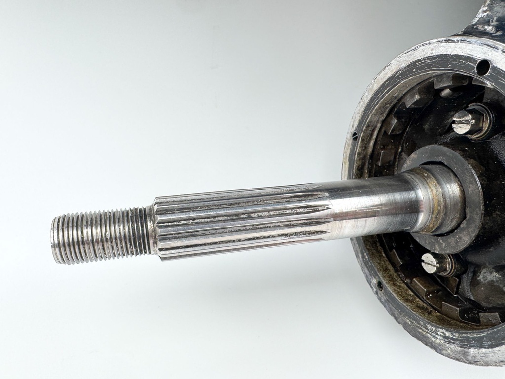 2015 Mercury 300HP 4 Stroke Outboard XL 25" Lower Unit Standard RH