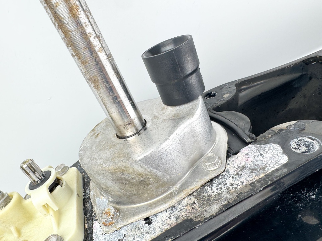 Mercury Verado 200 225 250 275 HP L6 25" XL Lower Unit Gear Case Standard RH