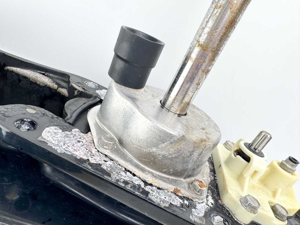 Mercury Verado 200 225 250 275 HP L6 25" XL Lower Unit Gear Case Standard RH