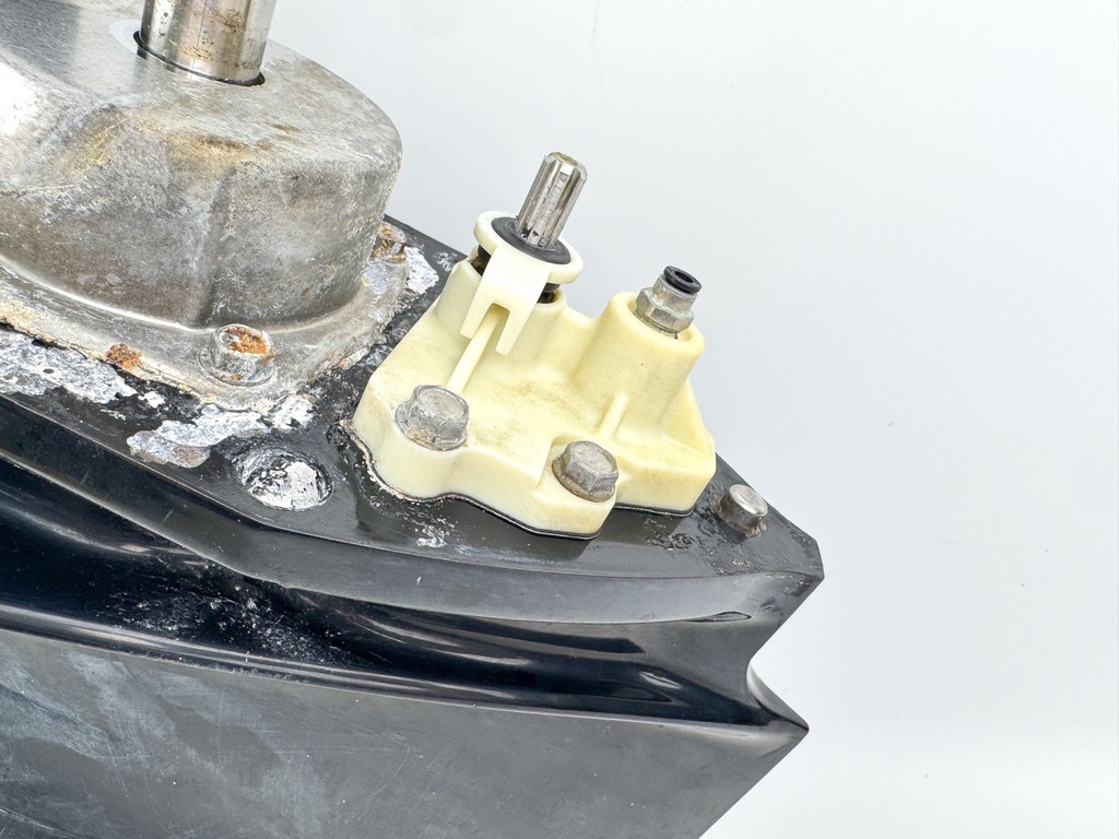 Mercury Verado 200 225 250 275 HP L6 25" XL Lower Unit Gear Case Standard RH