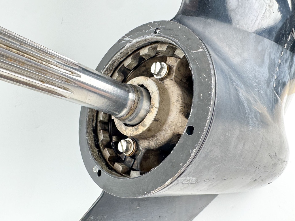 Mercury Verado 200 225 250 275 HP L6 25" XL Lower Unit Gear Case Standard RH