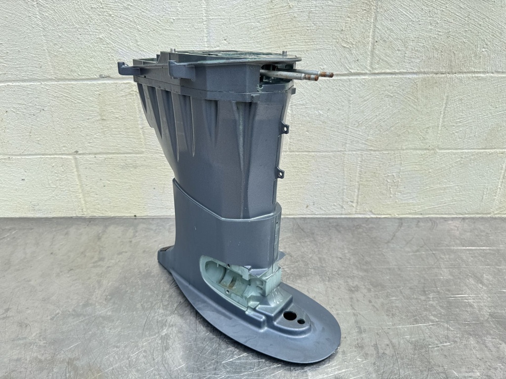 2001 Yamaha 40 HP 4 Stroke Outboard Upper Casing Midsection 62Y-15311-01-5B OEM