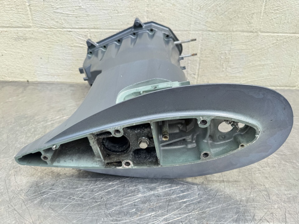 2001 Yamaha 40 HP 4 Stroke Outboard Upper Casing Midsection 62Y-15311-01-5B OEM