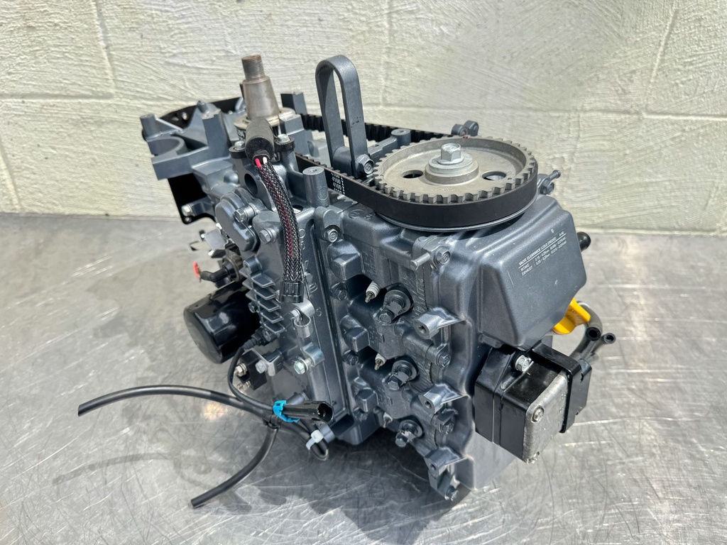 2001 Yamaha 40 HP 4 Stroke Outboard Powerhead 67C-W009B-00-4D - Test Ran