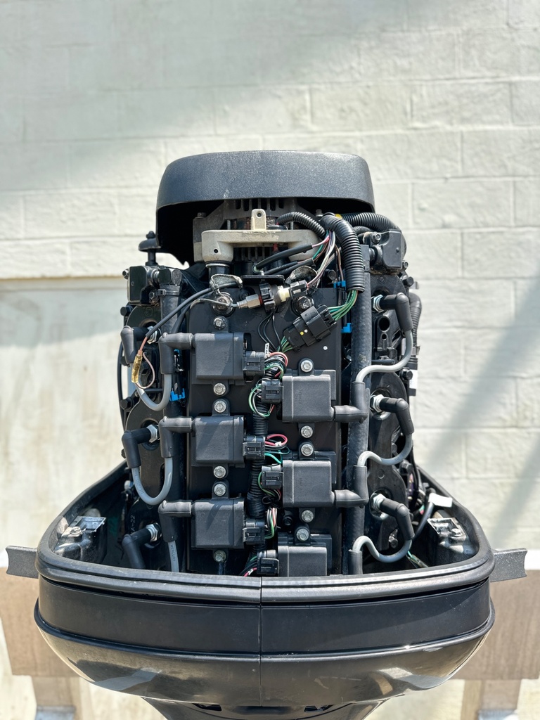 2003 Mercury 225HP 2 Stroke EFI Outboard Engine W/ 25" Shaft - Good Condition