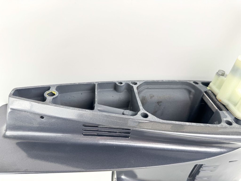 Yamaha 175 200HP I4 25" XL Lower Unit Gear Case Brand New