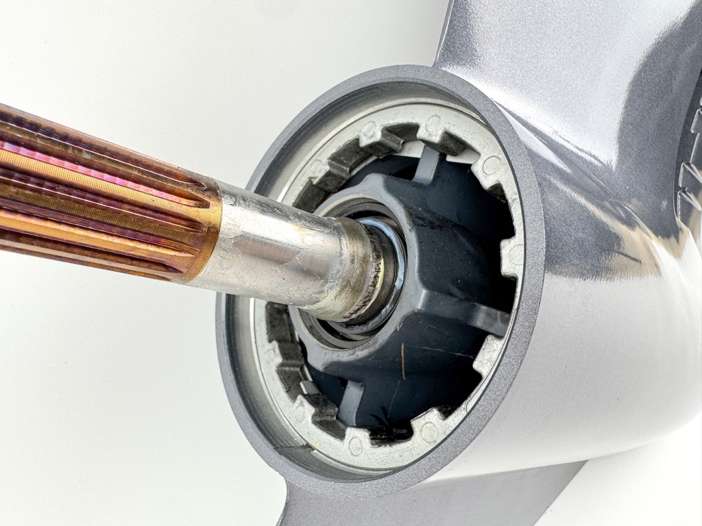 Yamaha 175 200HP I4 25" XL Lower Unit Gear Case Brand New