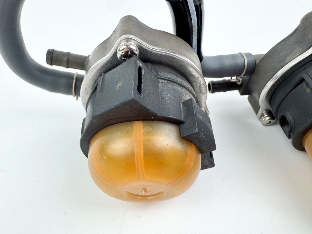 2007 Honda 135 HP 4 Stroke Outboard Water Separator & Fuel Filter 16800-ZY6-003 OEM