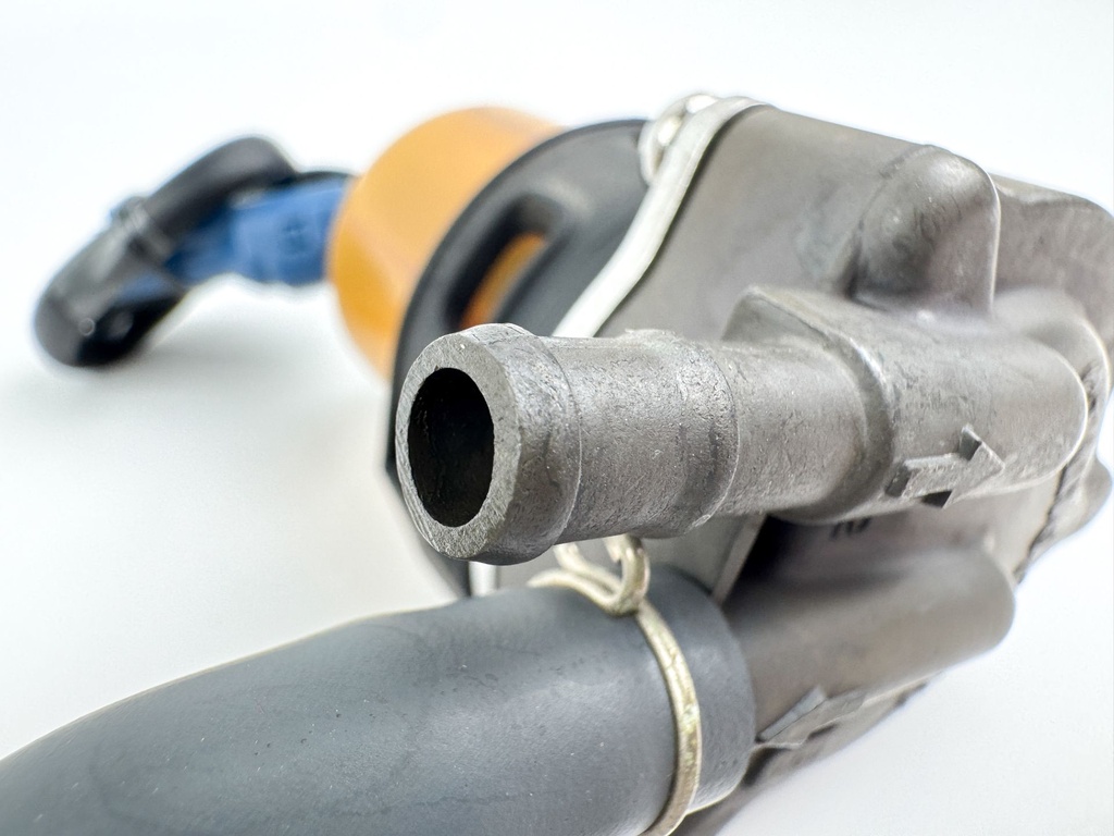 2007 Honda 135 HP 4 Stroke Outboard Water Separator & Fuel Filter 16800-ZY6-003 OEM