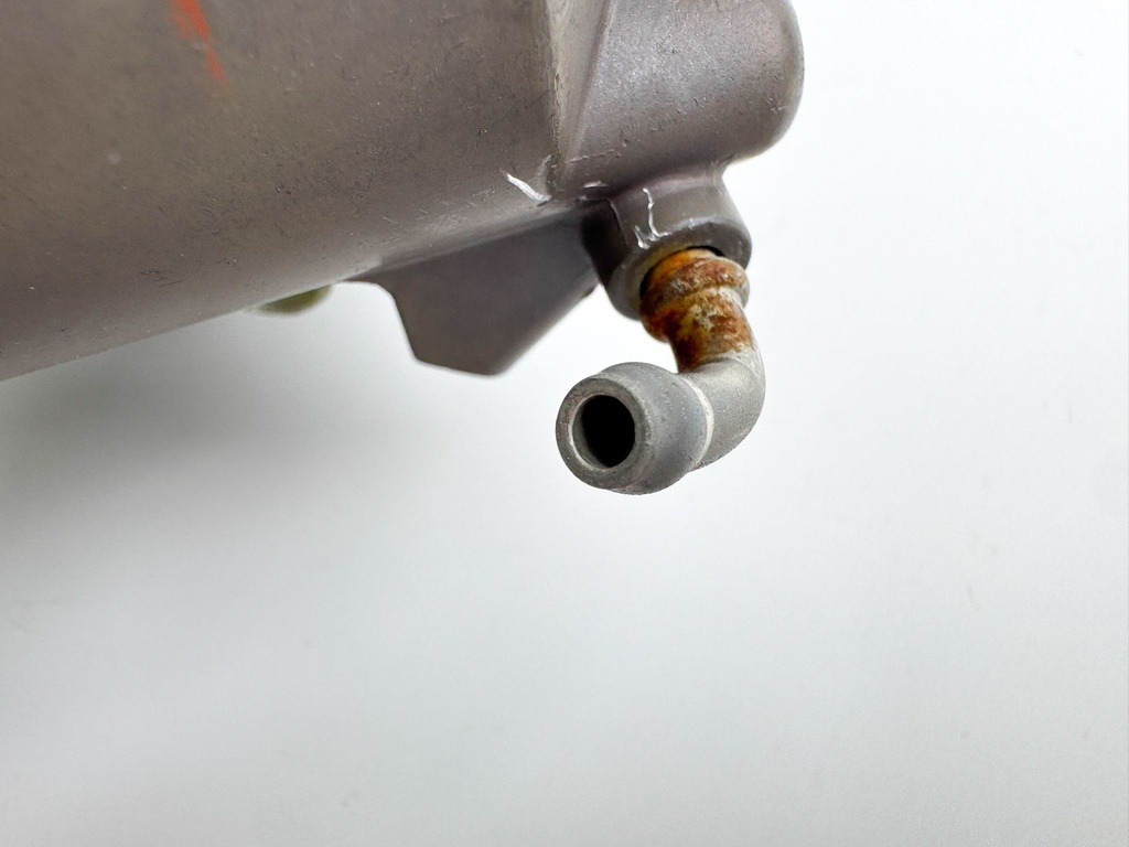 2007 Honda 135 HP 4 Stroke Outboard Vapor Separator Tank VST 16730-ZY6-063 OEM