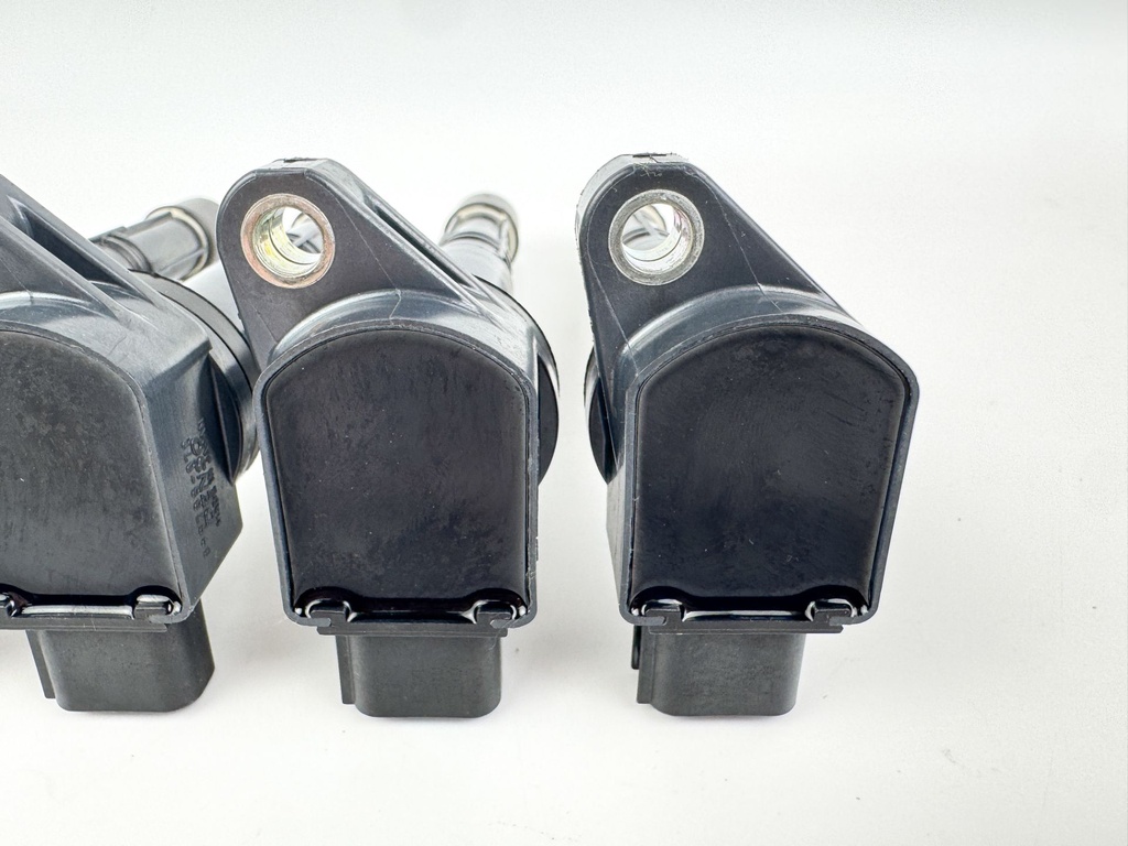 2007 Honda 135 HP 4 Stroke Outboard Ignition Coil Set 30520-RRA-007 OEM