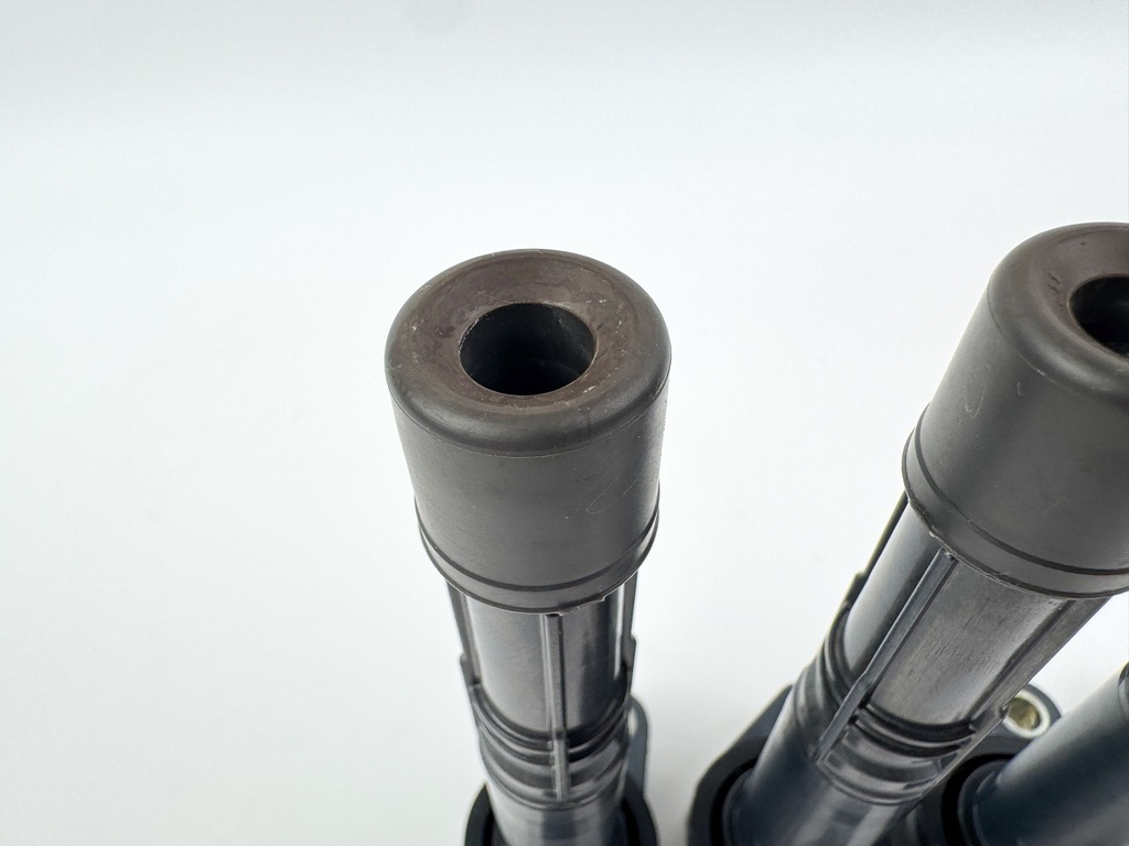 2007 Honda 135 HP 4 Stroke Outboard Ignition Coil Set 30520-RRA-007 OEM