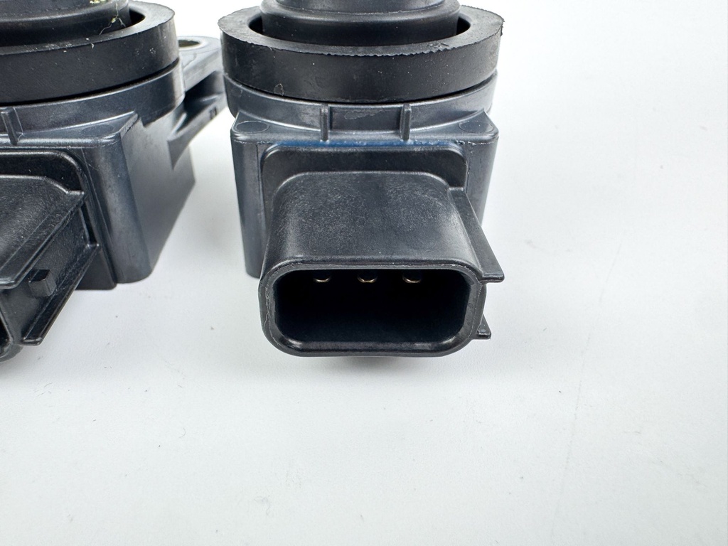 2007 Honda 135 HP 4 Stroke Outboard Ignition Coil Set 30520-RRA-007 OEM