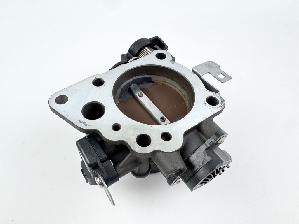 2007 Honda 135 HP 4 Stroke Outboard Throttle Body Assembly 16400-ZY6-013 OEM