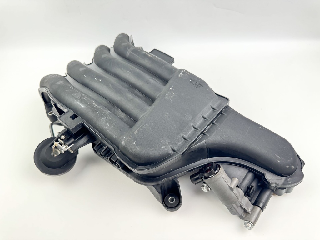 2007 Honda 135 HP 4 Stroke Outboard Intake Manifold 17110-ZY6-003 OEM