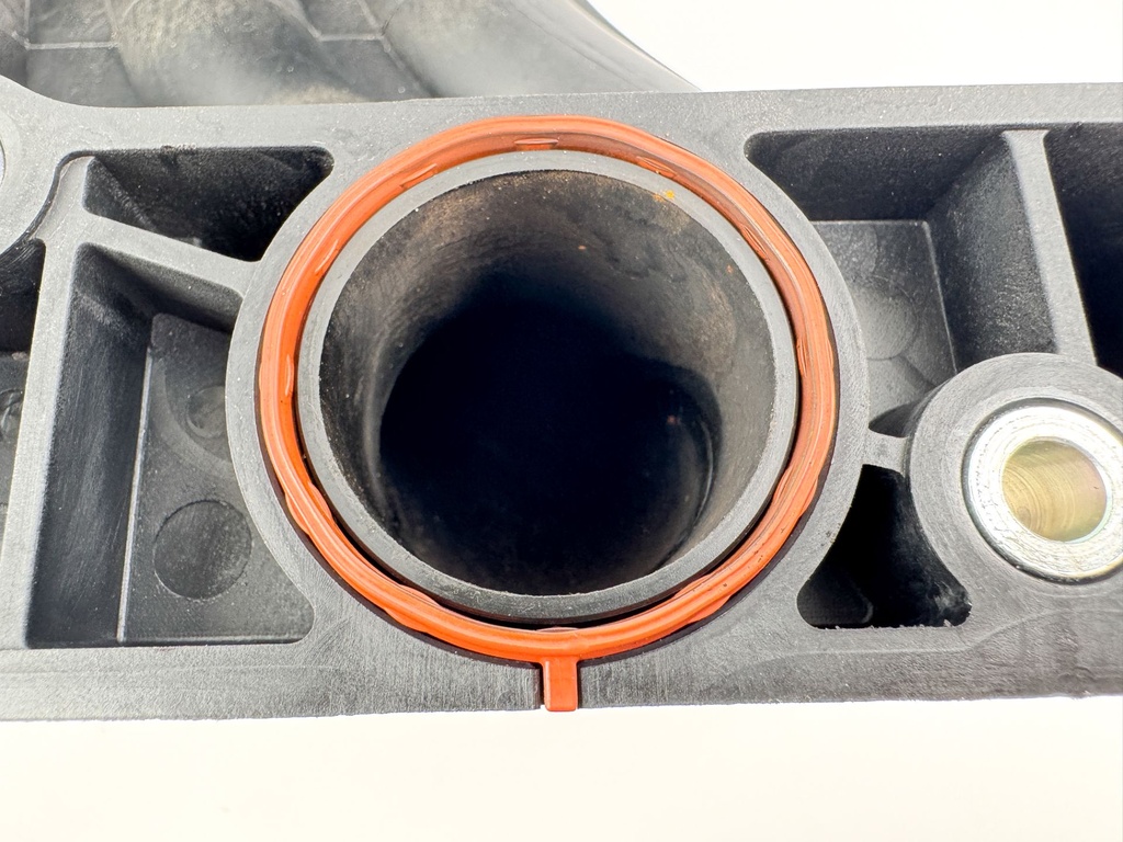 2007 Honda 135 HP 4 Stroke Outboard Intake Manifold 17110-ZY6-003 OEM