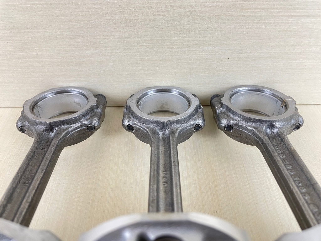 2002 Yamaha 30HP 4 Stroke Outboard Piston & Connecting Rod Assembly Set 65W-11631-00-96