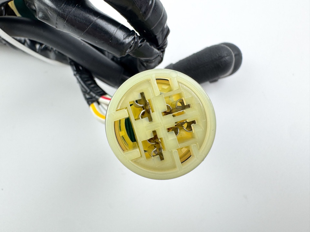 2007 Honda 135 HP 4 Stroke Outboard Fuse Box 38210-ZY6-003 OEM