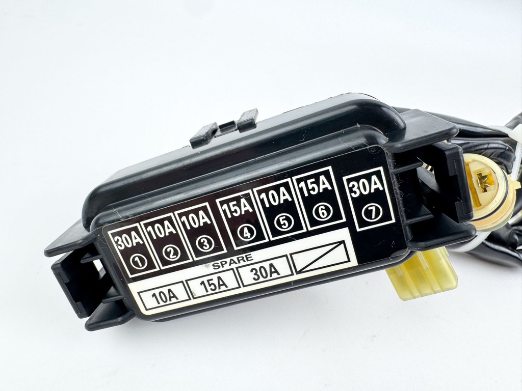 2007 Honda 135 HP 4 Stroke Outboard Fuse Box 38210-ZY6-003 OEM