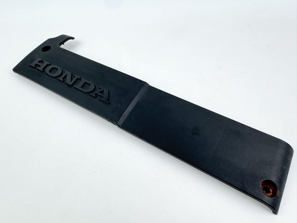 2006 Honda 150 HP 4 Stroke Outboard Plug Hole Coil Cover OEM